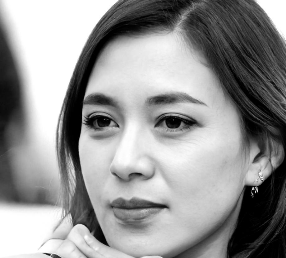 Retrato profesional de Adelaida Chen